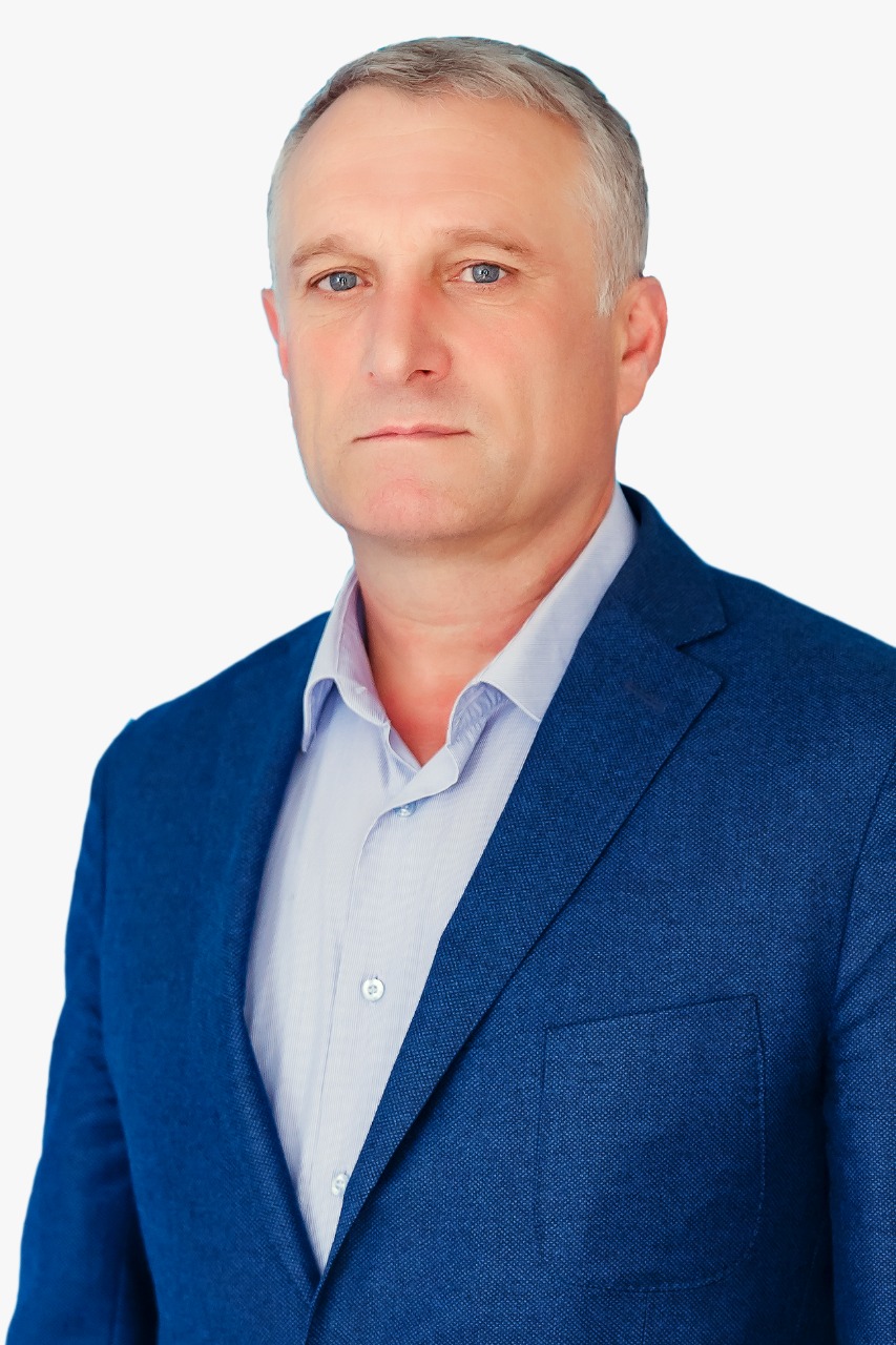 Магомедов Магомедганипа Эскандарович.